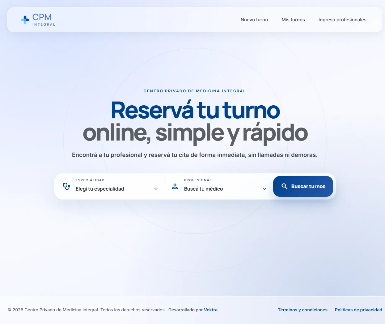 Captura del turnero online de CPM Integral: buscador de especialidad y profesional para reservar un turno.